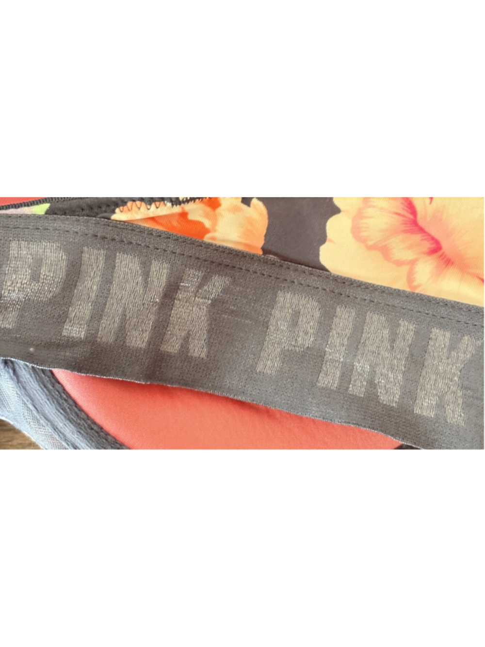 PINK Victoria’s Secret Floral Push Up Bra Navy Blue Pink Size 34DD - Picture 9 of 9